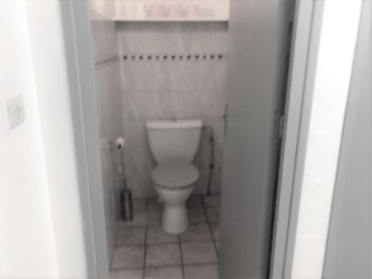 Hoche Apartamento Coursan Exterior foto