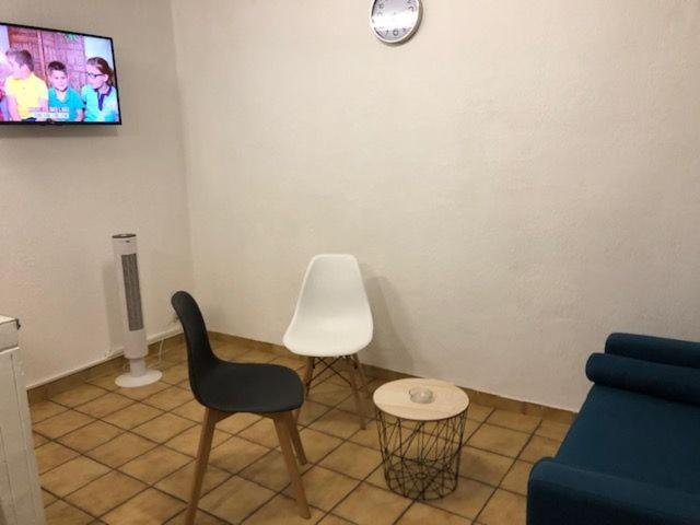 Hoche Apartamento Coursan Exterior foto